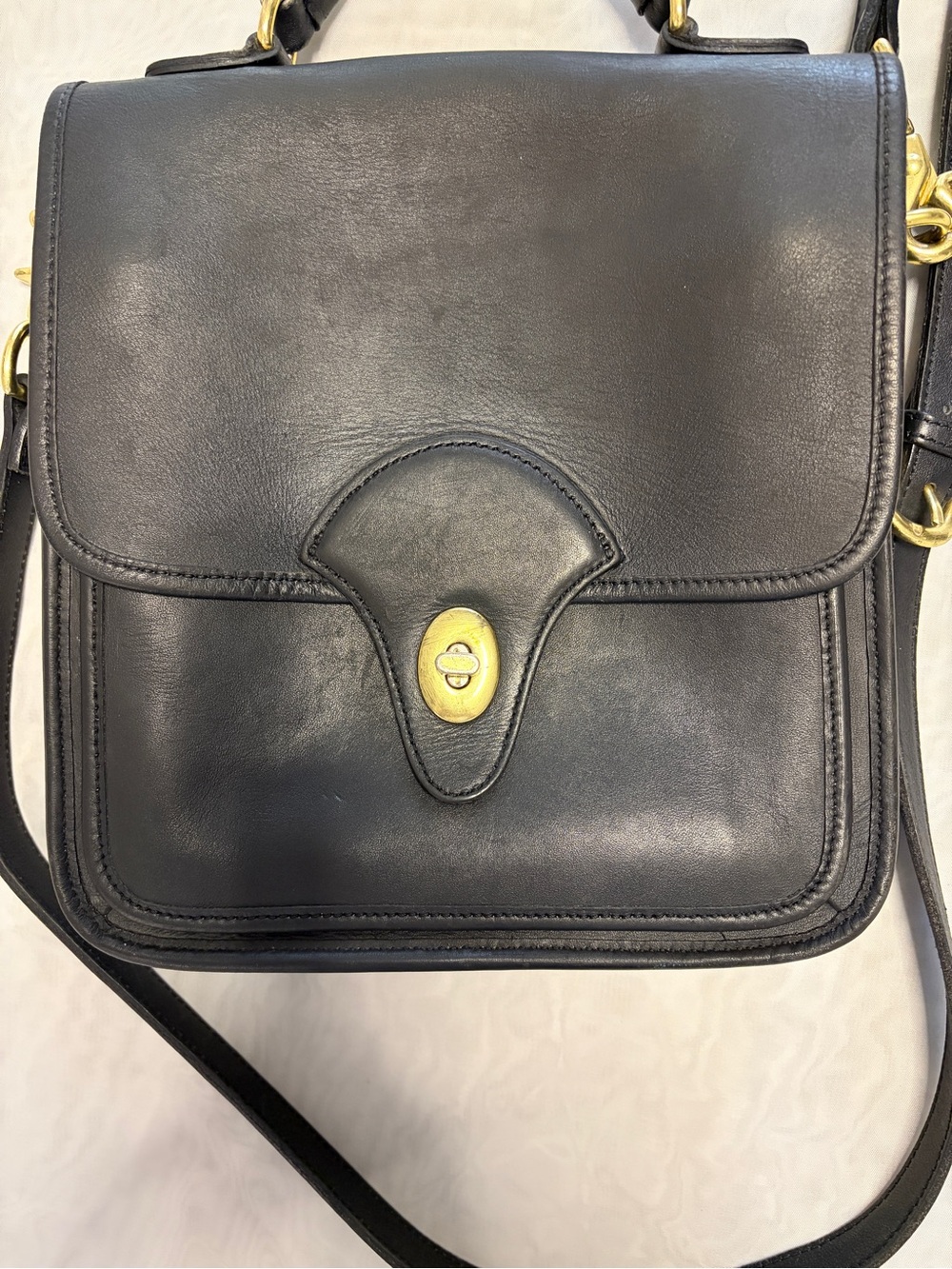 VTG Kirkland Signature Black Leather Crossbody Station Bag Flap Top Handle - Picture 5 of 15